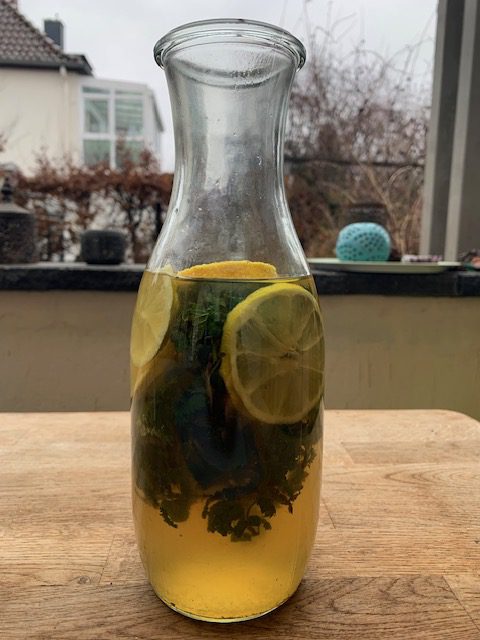 Brennnesselsirup, gesund, Brennnessel, harnsäureausscheidend