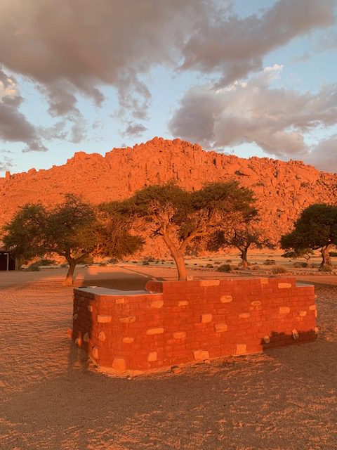 Namibia, Naturreise Namibia, Camping Namibia, Namibia mit Jeep, Namibia mit Dachzelt, Namib Desert Lodge, Wüste, Reiseblog, Namib